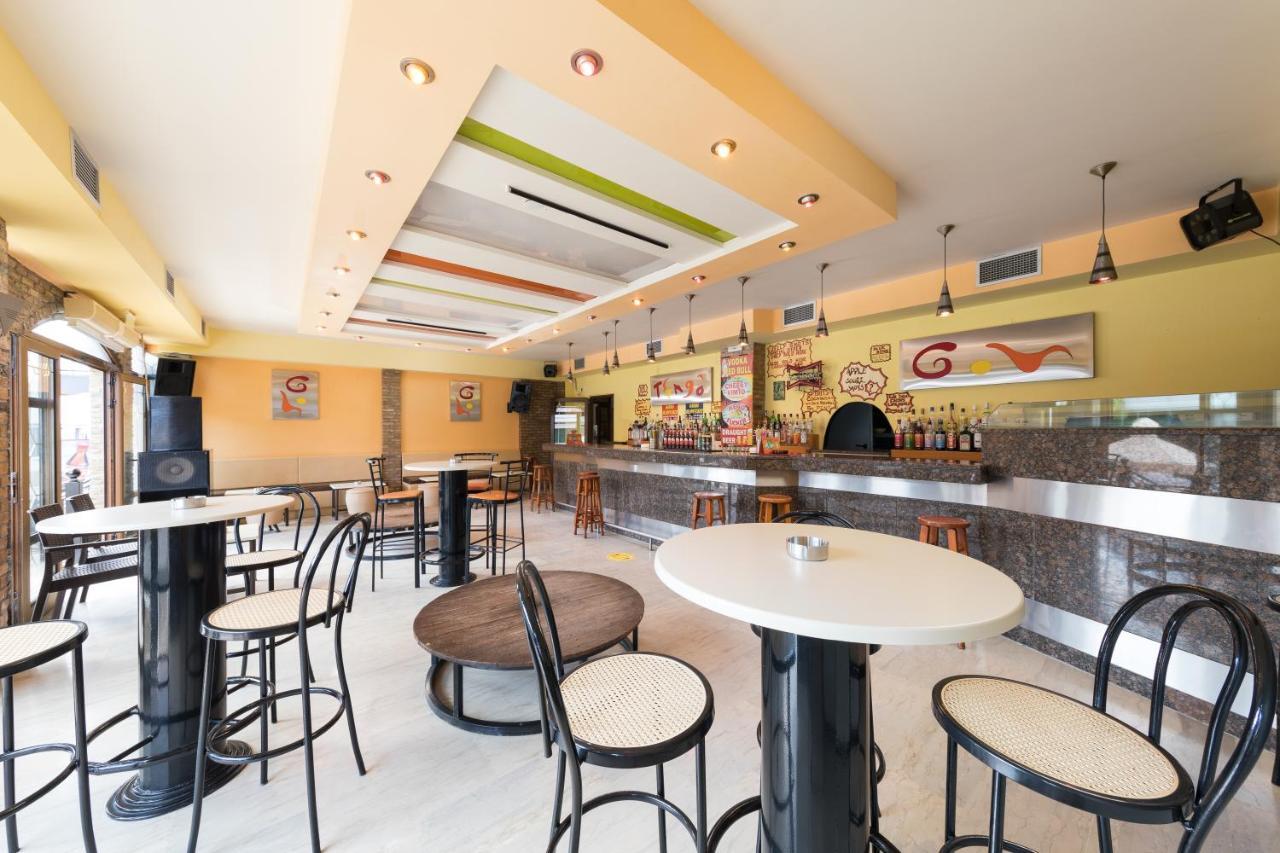 Lefkimi Hotel 卡沃斯 外观 照片